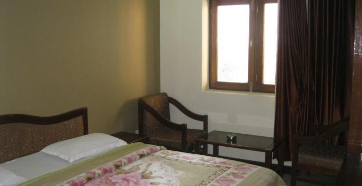 Treebo Trend Mussoorie Club Hotel Dehradun Exterior foto